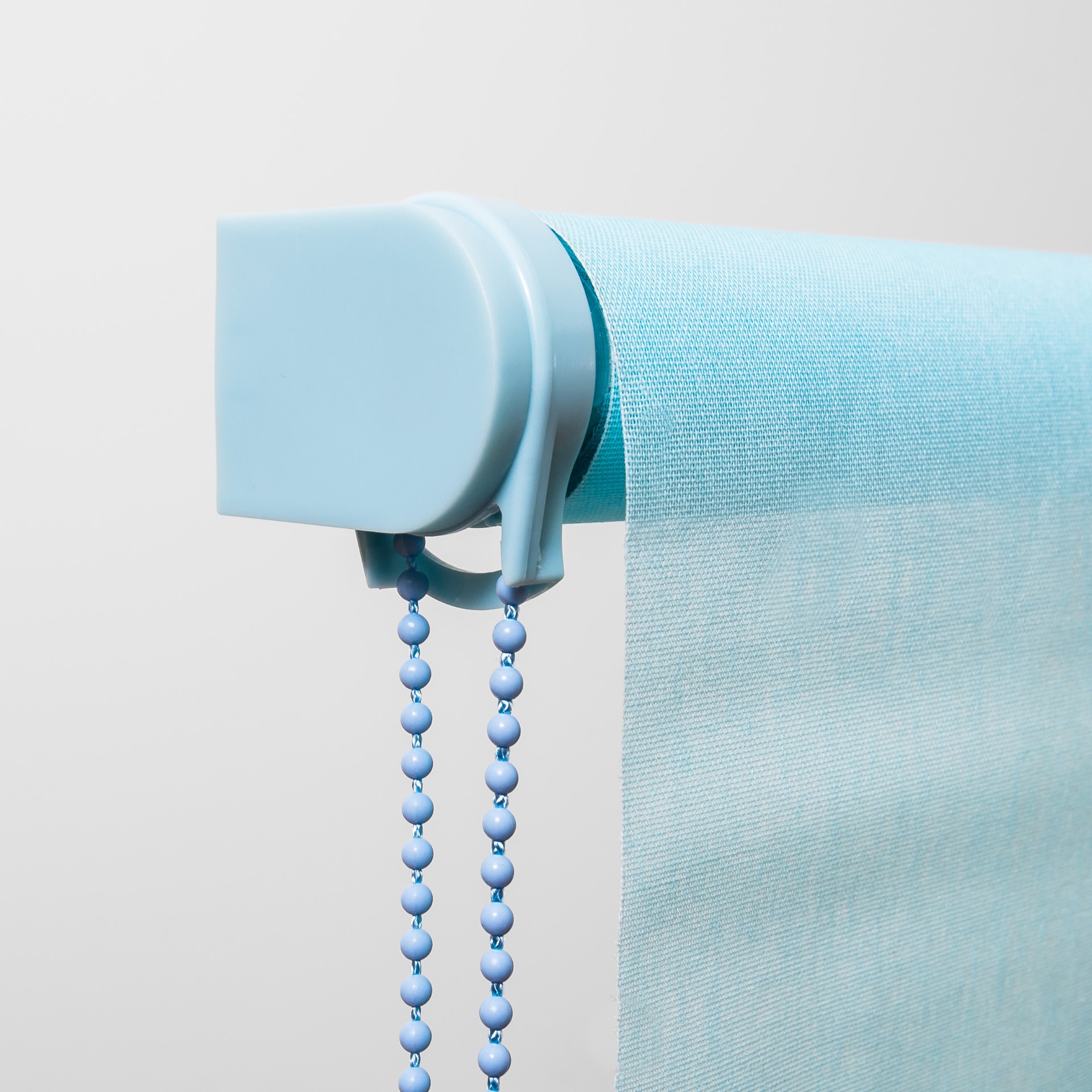Essenza Translucent Roller Blind Blue Mechanism Detail