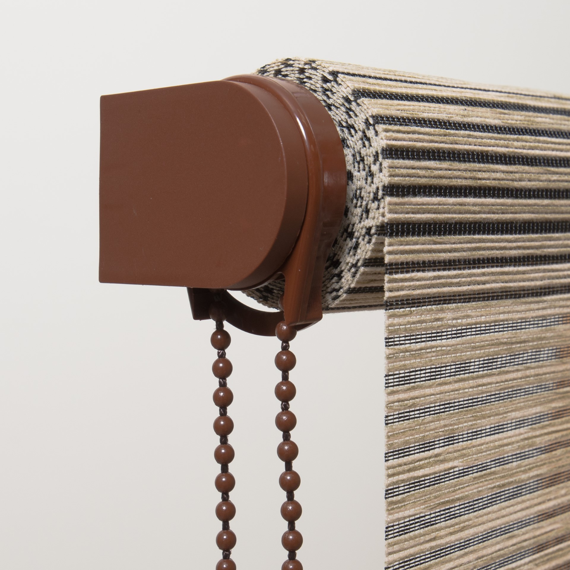 Gades Translucent Roller Blind Natural Mechanism Detail