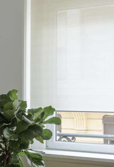 City Translucent Linen Roller Blind Decoration Detail