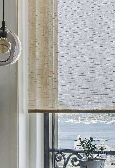 Panda Translucent Linen Roller Blind Decoration Detail