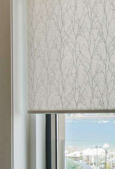 Ramas Translucent Roller Blind Beige Decoration Detail