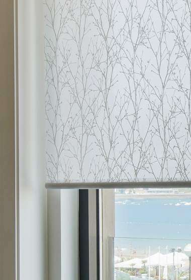 Ramas Translucent Roller Blind White Decoration Detail