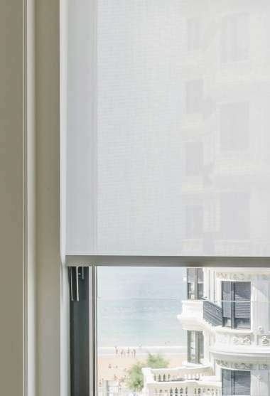 Sidney Blackout Roller Screen Blind White Decoration Detail