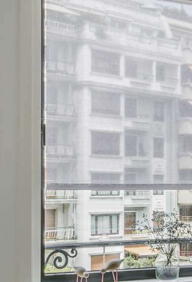 Alba Translucent Roller Blind Lilac Violet Decoration Detail